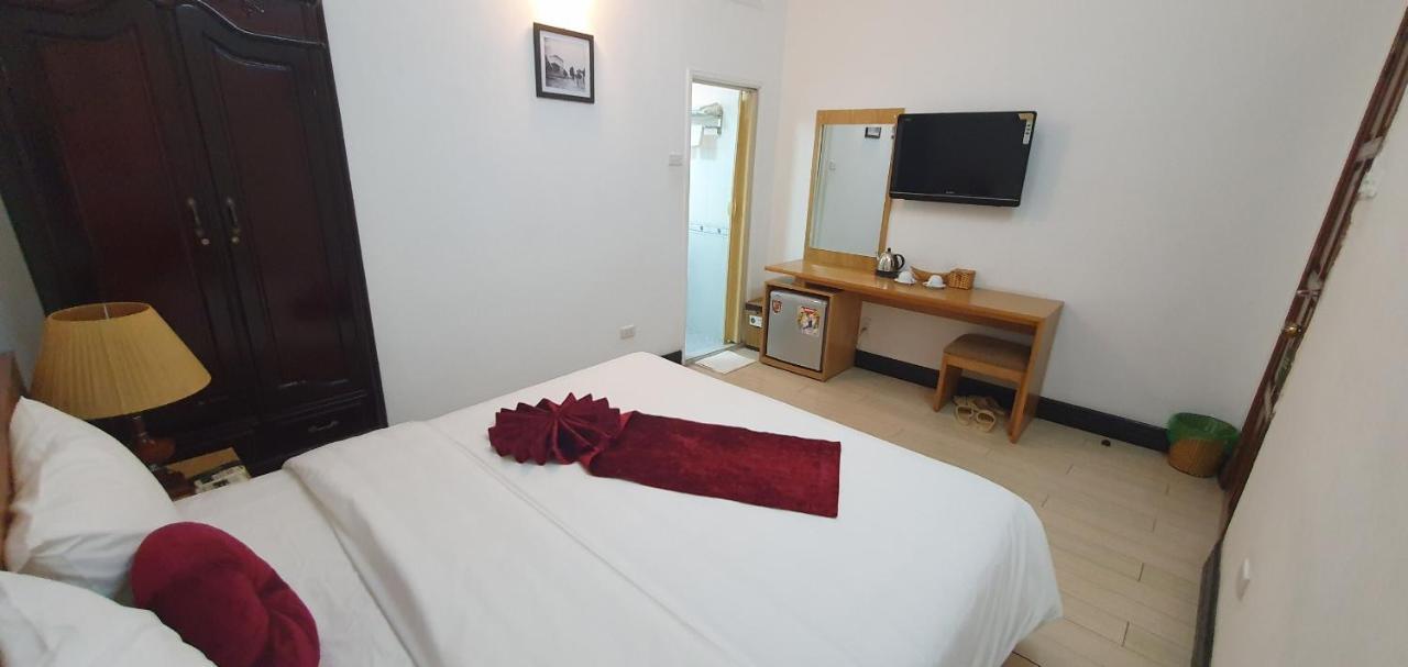 Hanoi Win Hotel & Travel Esterno foto