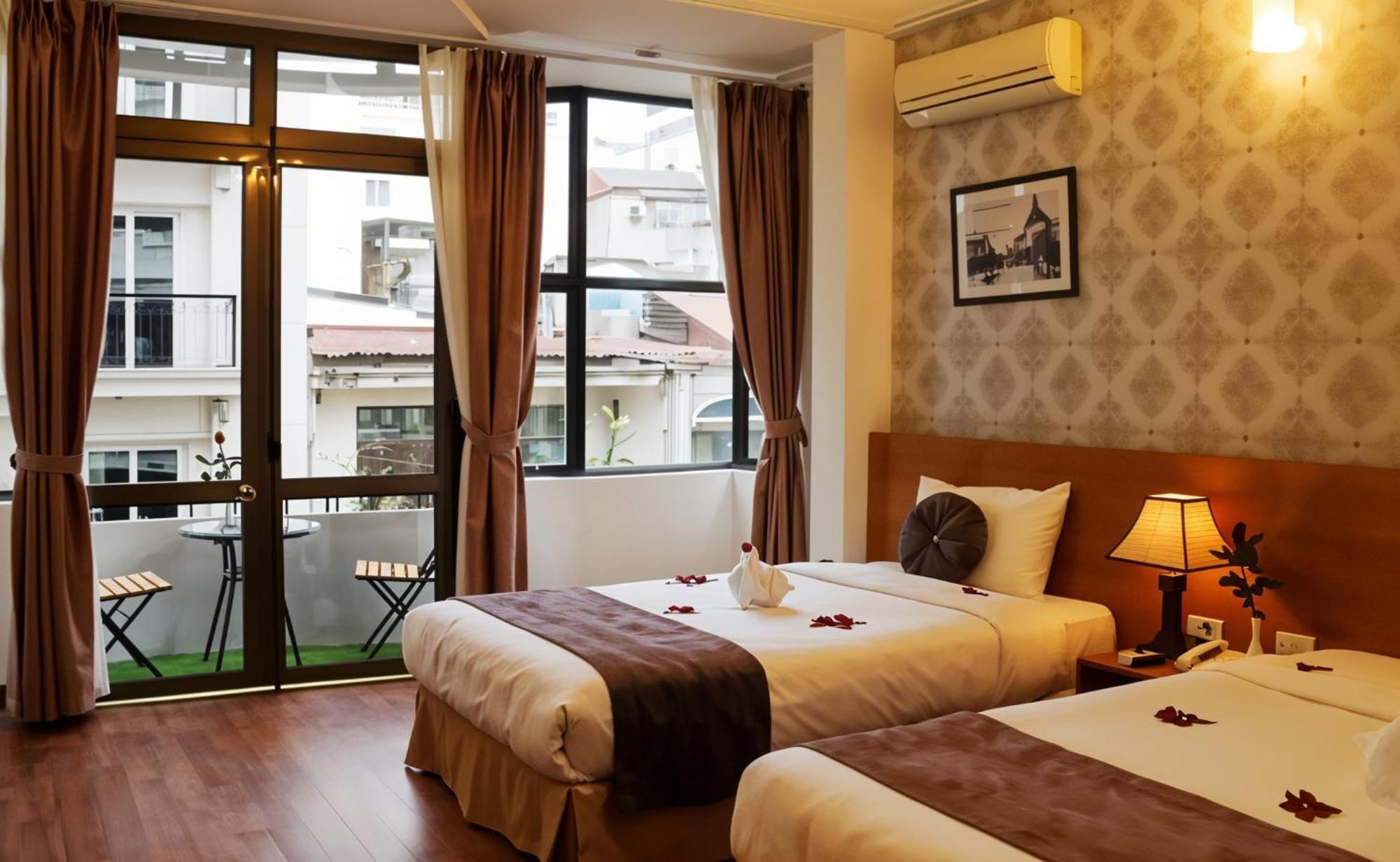 Hanoi Win Hotel & Travel Esterno foto