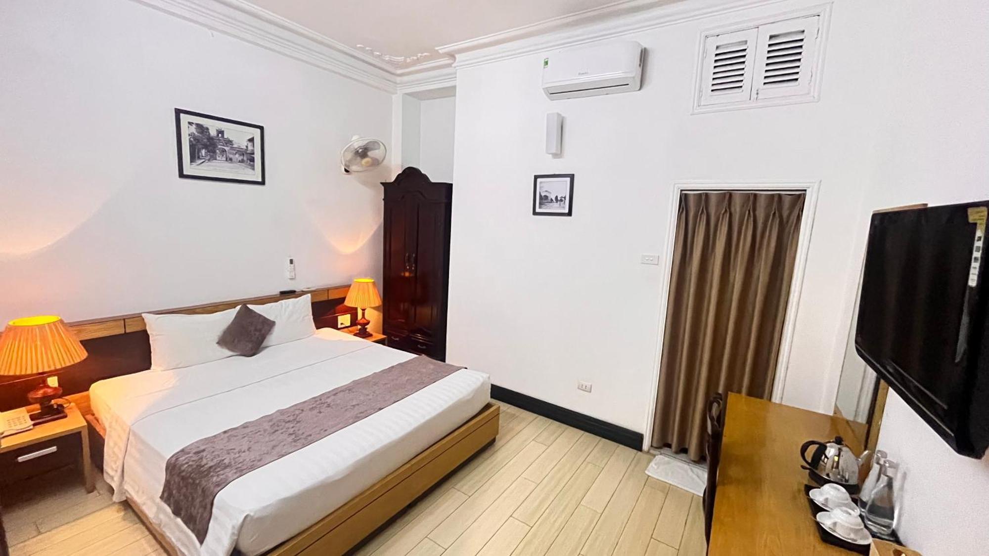Hanoi Win Hotel & Travel Esterno foto