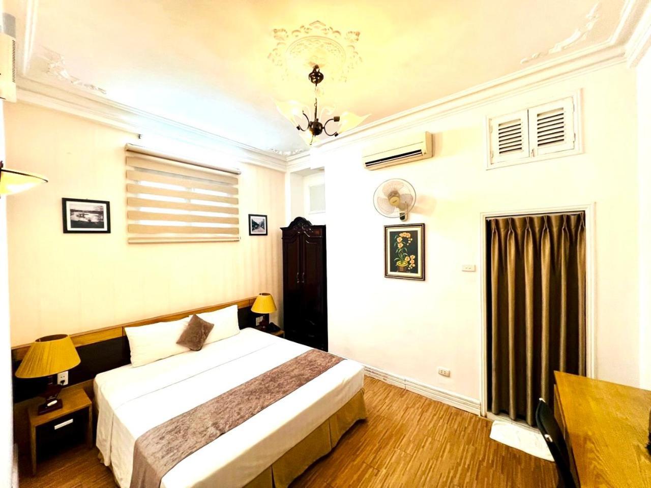 Hanoi Win Hotel & Travel Esterno foto