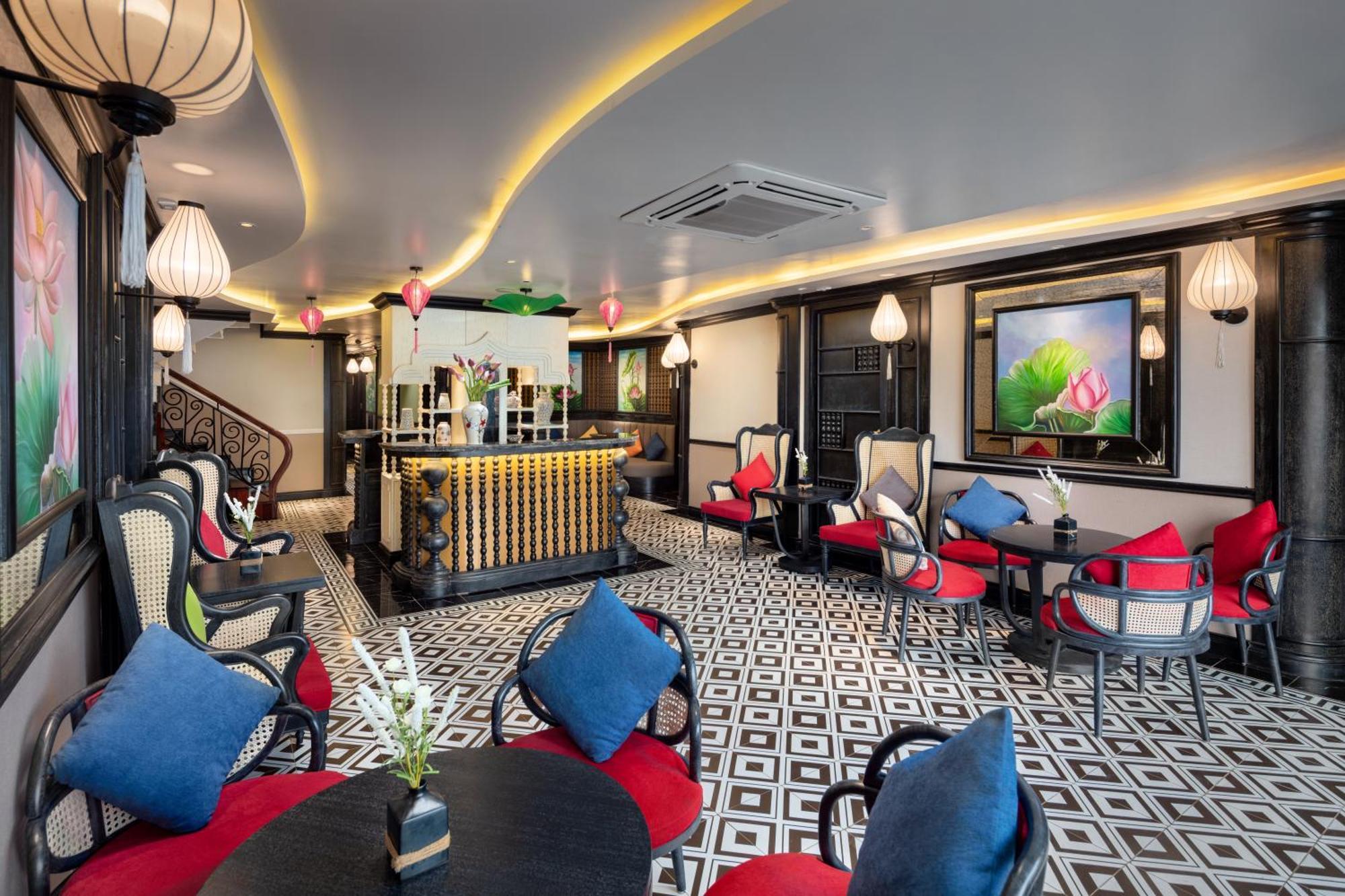 Hanoi Win Hotel & Travel Esterno foto